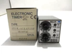 New Idec GT3W-A11AF20N Electronic Timer 100-240V. Fixed Price $173.10.
