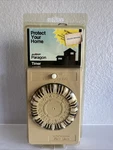 Amf Paragon Timer C124 Command Protect Your Home On/off Events Each Day. Fixed Price $14.99.
