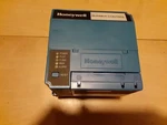 Honeywell RM7895C1020 Burner Control W/ R7847A1033 ,ST7800A1021 &Q7800A1005. Fixed Price $672.00.