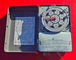Amf Paragon 7007-71 Day Time Dial Control Switch 40 Amp 277 Volt Mechanical. Fixed Price $33.00.