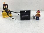 7-Y-41349-402-MEU Durant / Eaton 24V Dc Electric Counter *new Old Stock!*. Fixed Price $15.00.