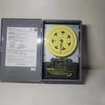 Intermatic T7401B 7-DAY Dial Time Switch Pole Single Throw Amp. Fixed Price $180.00.