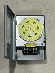 Intermatic V-46107 Seven Day Calendar Dial Time Switch Double Pole 40 Amps. Fixed Price $85.00.