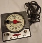 Vintage Singer Master Time-o-lite Model M-59 Darkroom Timer 35 Watts. Fixed Price $19.99.